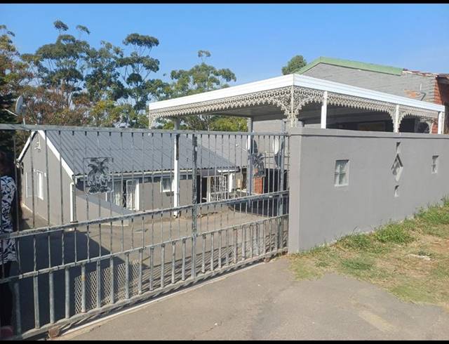 3 BEDROOM HOUSE FOR SALE IN STONEBRIDGE